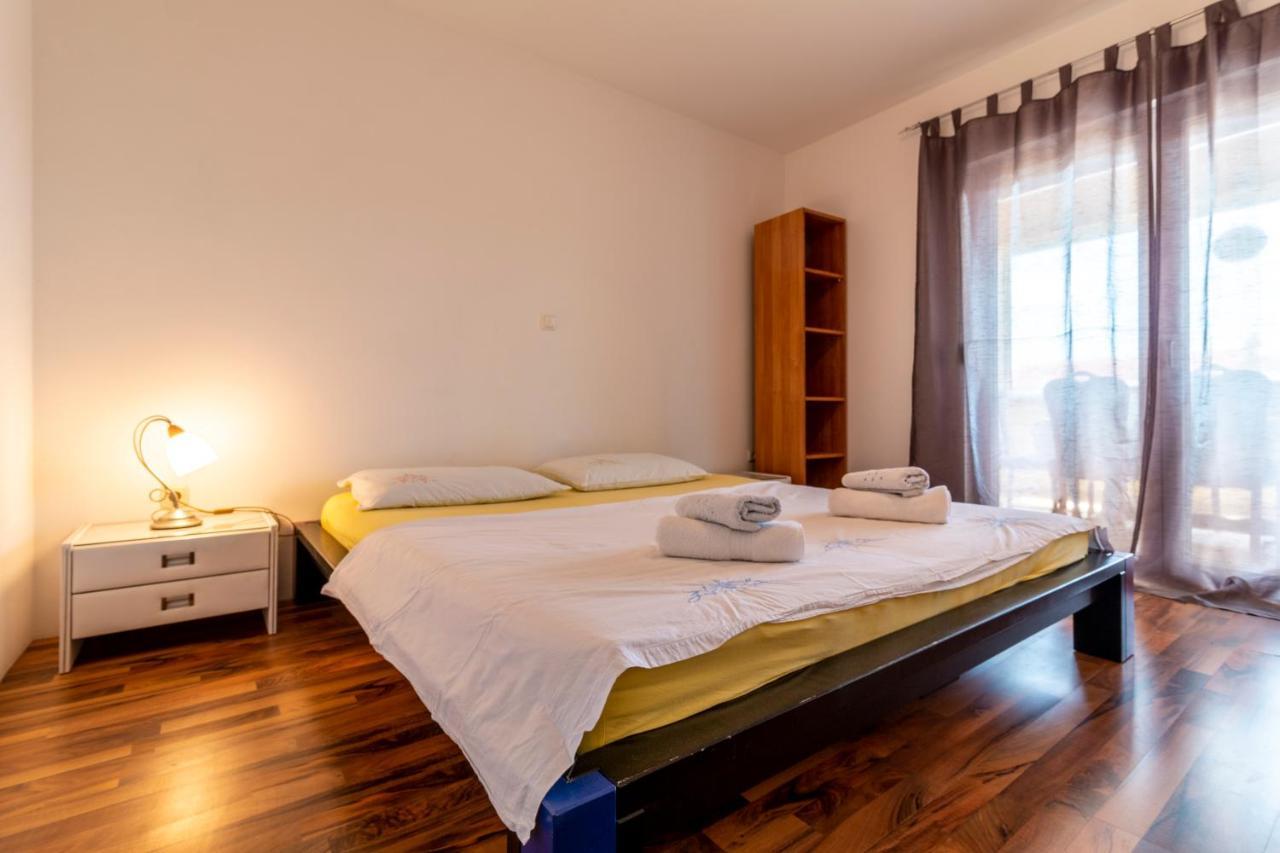 Apartments Lacaleta Split Buitenkant foto